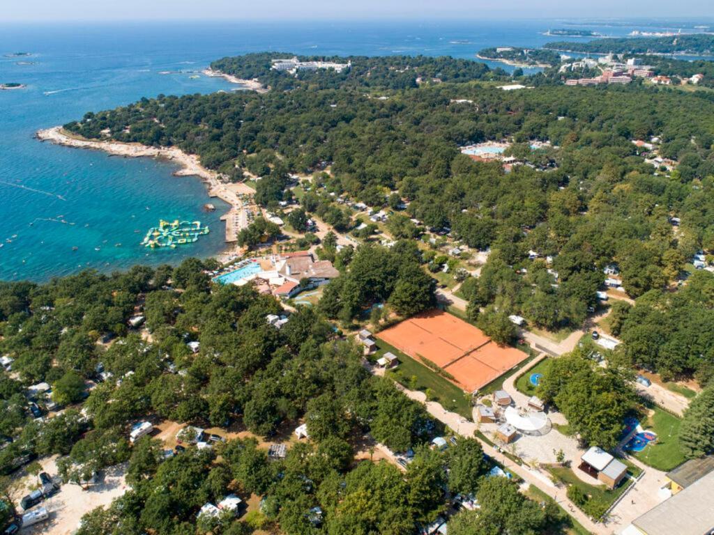 Sunny Mobile Homes Bijela Uvala 4* Mugeba